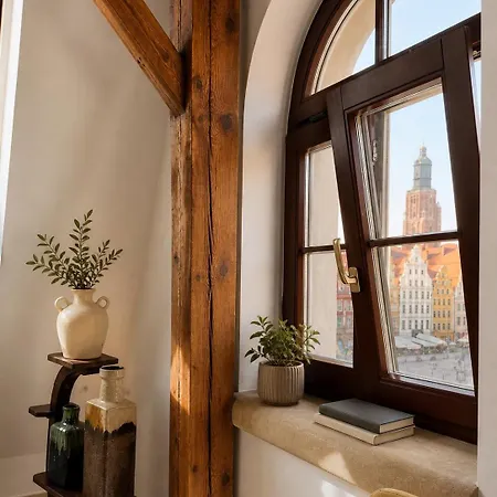 Apartment Center Breslau